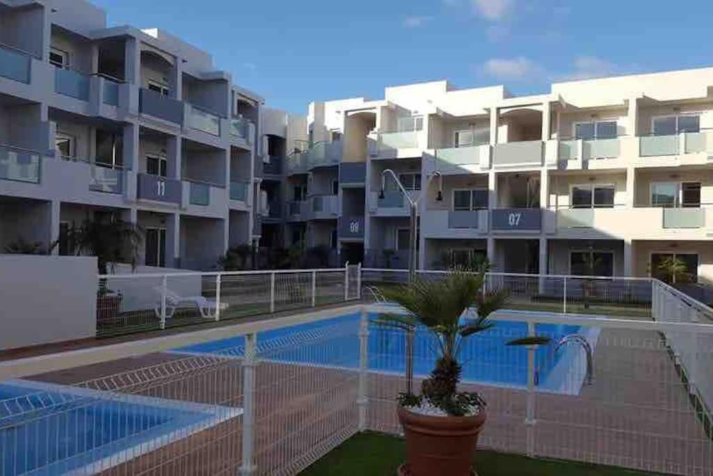 Modern Apartment Коральео Экстерьер фото